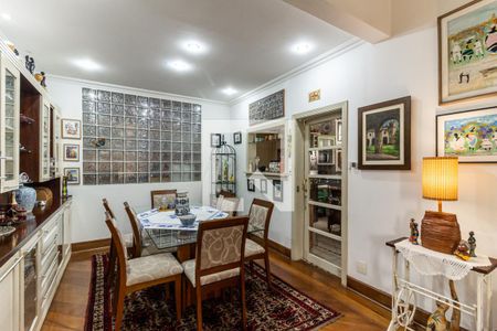 Apartamento à venda com 134m², 2 quartos e 2 vagas Apartamento à venda com 134m², 2 quartos e 2 vagasSala de Jantar