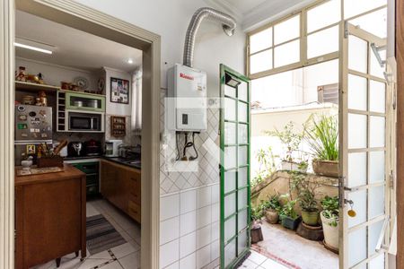 Apartamento à venda com 134m², 2 quartos e 2 vagas Apartamento à venda com 134m², 2 quartos e 2 vagasÁrea de Serviço