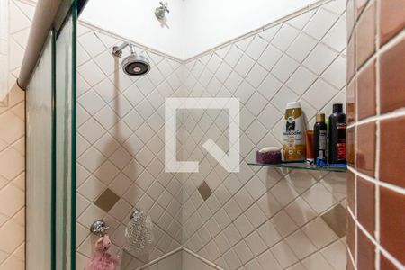 Apartamento à venda com 134m², 2 quartos e 2 vagas Apartamento à venda com 134m², 2 quartos e 2 vagasBanheiro da Suíte