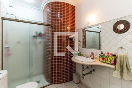 Apartamento à venda com 134m², 2 quartos e 2 vagas Apartamento à venda com 134m², 2 quartos e 2 vagasBanheiro da Suíte