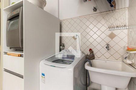 Apartamento à venda com 134m², 2 quartos e 2 vagas Apartamento à venda com 134m², 2 quartos e 2 vagasÁrea de Serviço