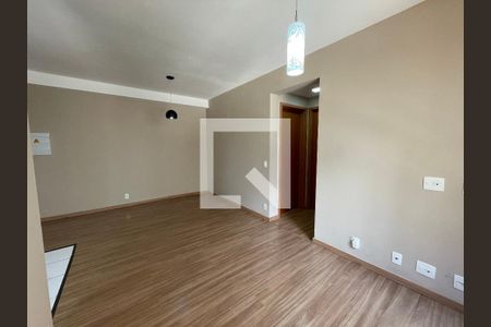 Sala de apartamento para alugar com 2 quartos, 46m² em Jardim Boa Vista (zona Oeste), São Paulo