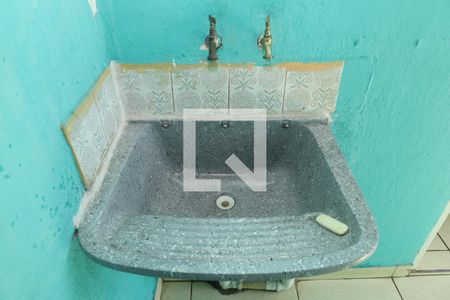 Casa para alugar com 50m², 1 quarto e sem vagaÁrea de Serviço