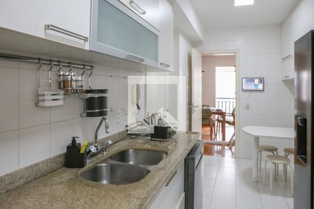 Apartamento para alugar com 136m², 3 quartos e 2 vagasCozinha