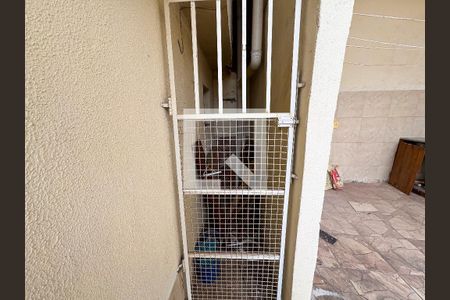 Casa à venda com 180m², 3 quartos e 2 vagasÁrea de Serviço