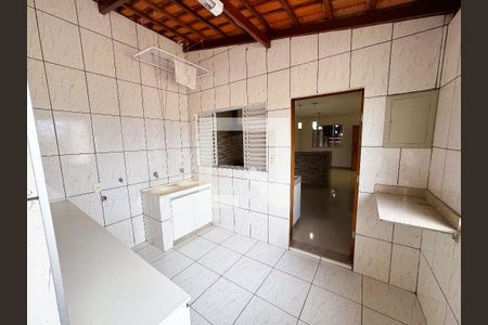 Casa à venda com 358m², 8 quartos e 4 vagasÁrea de Serviço