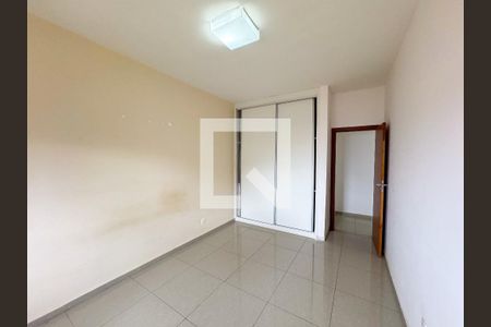 Casa à venda com 358m², 8 quartos e 4 vagasQuarto 3
