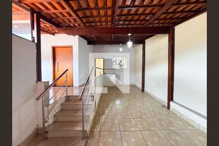 Casa à venda com 358m², 8 quartos e 4 vagasÁrea comum