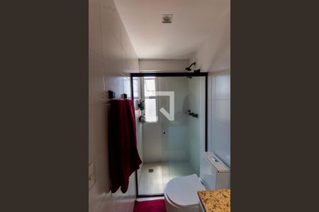 Apartamento à venda com 83m², 3 quartos e 2 vagas Apartamento à venda com 83m², 3 quartos e 2 vagasBanheiro da Suíte