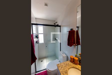 Apartamento à venda com 83m², 3 quartos e 2 vagas Apartamento à venda com 83m², 3 quartos e 2 vagasBanheiro da Suíte