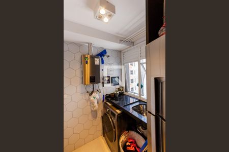 Apartamento à venda com 83m², 3 quartos e 2 vagas Apartamento à venda com 83m², 3 quartos e 2 vagasÁrea de Serviço