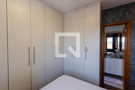 Apartamento à venda com 83m², 3 quartos e 2 vagas Apartamento à venda com 83m², 3 quartos e 2 vagasSuíte