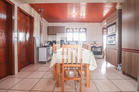 Casa à venda com 320m², 4 quartos e 2 vagasCozinha