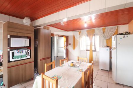 Casa à venda com 320m², 4 quartos e 2 vagasCozinha