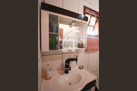 Casa à venda com 320m², 4 quartos e 2 vagasBanheiro 1