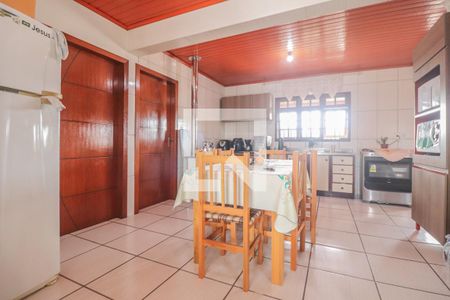 Casa à venda com 320m², 4 quartos e 2 vagasCozinha
