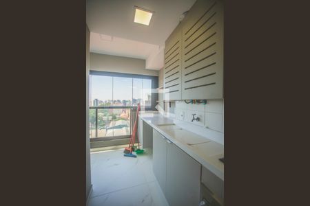 Apartamento à venda com 80m², 2 quartos e 1 vagaÁrea de Serviço