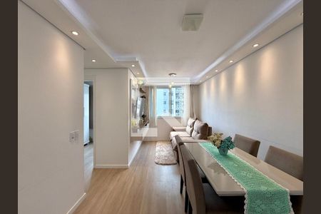 Sala de apartamento para alugar com 2 quartos, 46m² em Santo Amaro, São Paulo