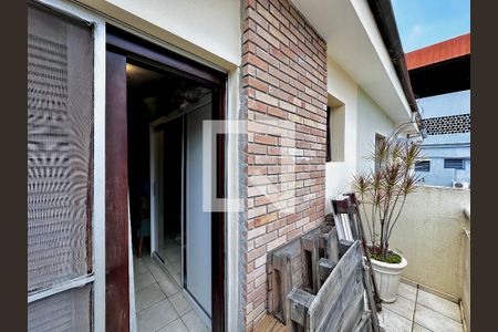 Casa à venda com 114m², 2 quartos e 1 vaga Casa à venda com 114m², 2 quartos e 1 vagaSacada Quarto 1