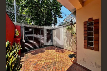 Casa à venda com 114m², 2 quartos e 1 vaga Casa à venda com 114m², 2 quartos e 1 vagaGaragem