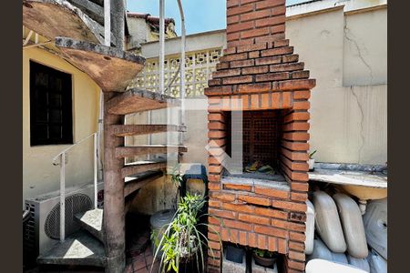 Casa à venda com 114m², 2 quartos e 1 vaga Casa à venda com 114m², 2 quartos e 1 vagaChurrasqueira