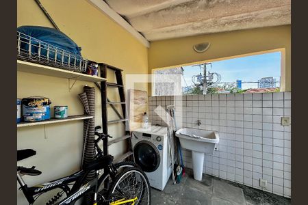 Casa à venda com 114m², 2 quartos e 1 vaga Casa à venda com 114m², 2 quartos e 1 vagaÁrea de Serviço