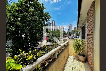 Casa à venda com 114m², 2 quartos e 1 vaga Casa à venda com 114m², 2 quartos e 1 vagaSacada Quarto 2