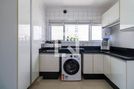 Apartamento à venda com 133m², 3 quartos e 2 vagasÁrea de Serviço