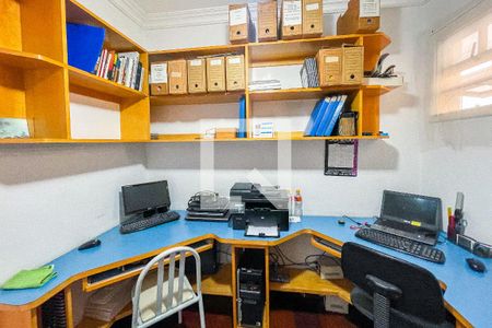 Apartamento à venda com 107m², 3 quartos e 1 vaga Apartamento à venda com 107m², 3 quartos e 1 vagaEscritório