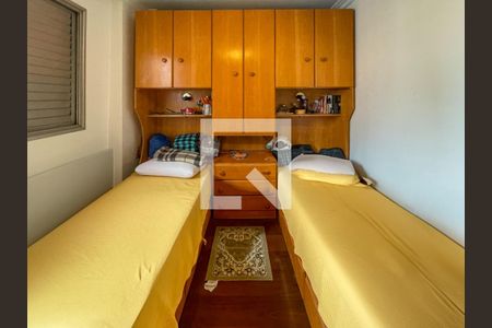 Apartamento à venda com 107m², 3 quartos e 1 vaga Apartamento à venda com 107m², 3 quartos e 1 vagaQuarto 2
