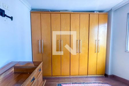 Apartamento à venda com 107m², 3 quartos e 1 vaga Apartamento à venda com 107m², 3 quartos e 1 vagaSuíte