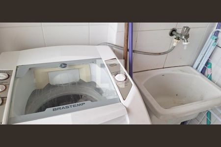 Apartamento para alugar com 72m², 2 quartos e 2 vagasArea de serviço