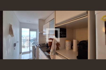 Apartamento para alugar com 72m², 2 quartos e 2 vagasCozinha