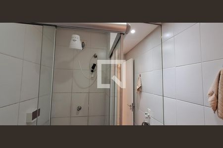 Apartamento para alugar com 72m², 2 quartos e 2 vagasBanheiro Social