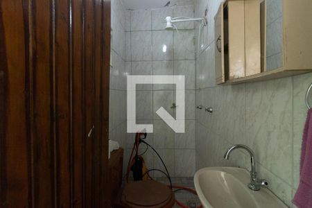 Casa à venda com 210m², 3 quartos e 2 vagasBanheiro de Serviço