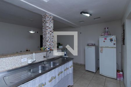 Casa à venda com 210m², 3 quartos e 2 vagasCozinha
