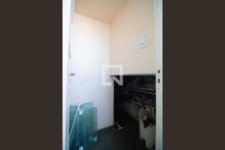 Apartamento à venda com 325m², 8 quartos e 2 vagasCorredor