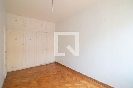 Apartamento à venda com 325m², 8 quartos e 2 vagasQuarto 5
