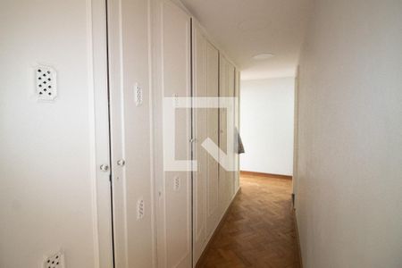 Apartamento à venda com 325m², 8 quartos e 2 vagasCorredor 2