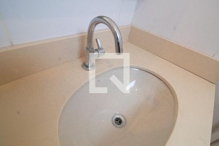 Apartamento à venda com 325m², 8 quartos e 2 vagasBanheiro social 1 - torneira da pia