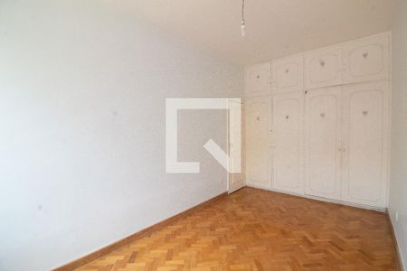 Apartamento à venda com 325m², 8 quartos e 2 vagasQuarto 5