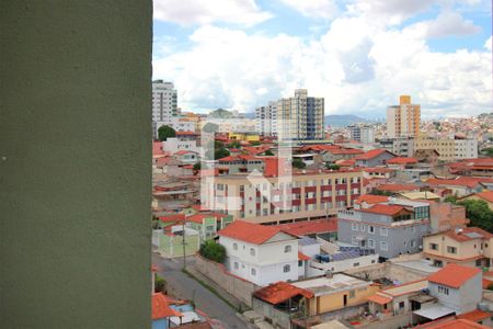 Varanda de apartamento à venda com 2 quartos, 52m² em Ipiranga, Belo Horizonte