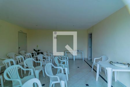 Apartamento à venda com 48m², 2 quartos e 1 vaga Apartamento à venda com 48m², 2 quartos e 1 vagaÁrea comum