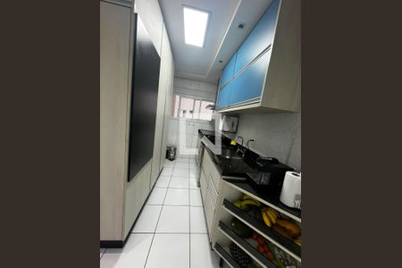 Apartamento à venda com 82m², 2 quartos e 2 vagasCozinha