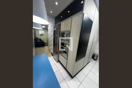 Apartamento à venda com 82m², 2 quartos e 2 vagasCozinha