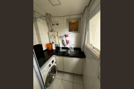 Apartamento à venda com 82m², 2 quartos e 2 vagasLavanderia