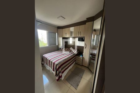 Apartamento à venda com 82m², 2 quartos e 2 vagasQuarto