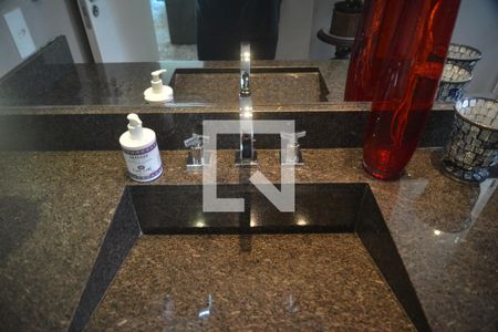 Apartamento à venda com 94m², 2 quartos e 2 vagasBanheiro