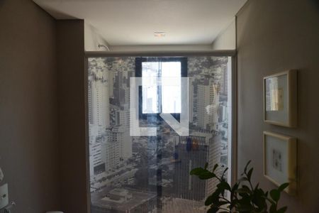 Apartamento à venda com 94m², 2 quartos e 2 vagasBanheiro