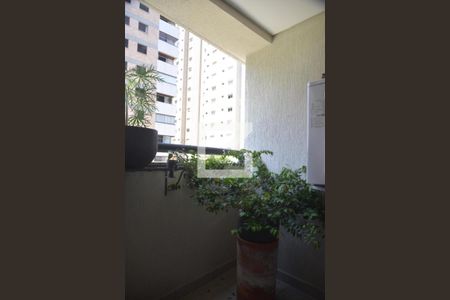 Apartamento à venda com 94m², 2 quartos e 2 vagasQuarto